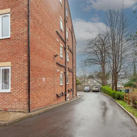 Pass The Keys Luxurious Retreat With Workspace * Leeds (West Yorkshire)